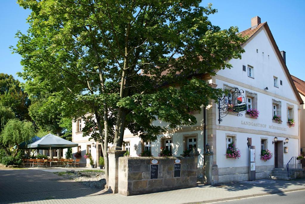 Landgasthof Mörsbergei Hotell Bubenreuth Exteriör bild